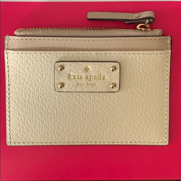 kate spade Handbags - NWT Kate spade card / ID holder